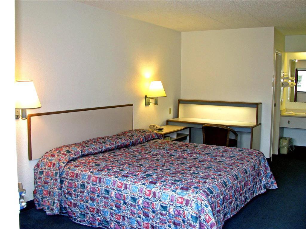 Days Inn By Wyndham Cincinnati I-71 Silverton Rom bilde